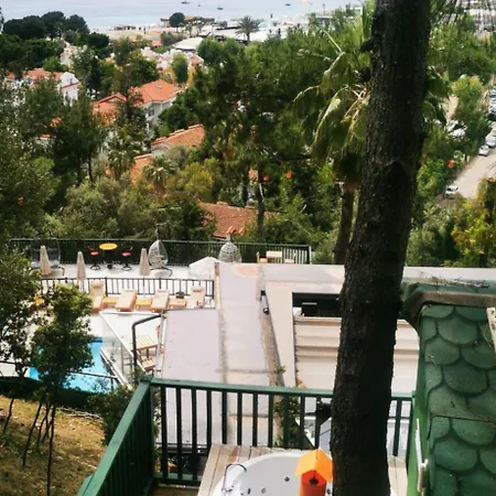 Symbola Hotel 3*