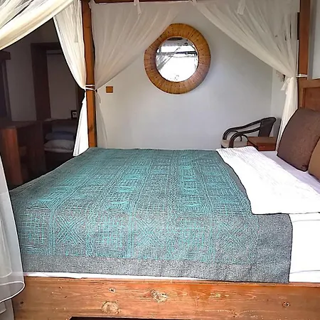 Symbola Hotel 3*
