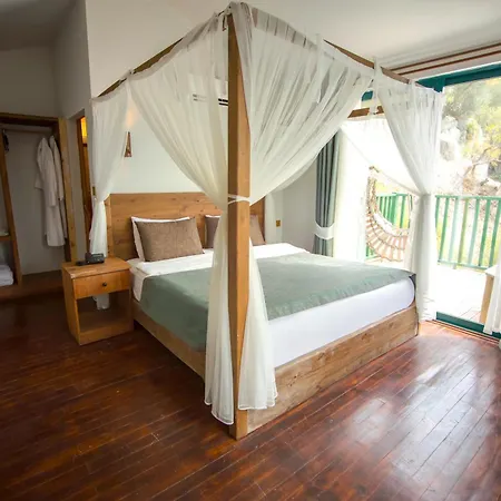 Symbola Hotel 3*