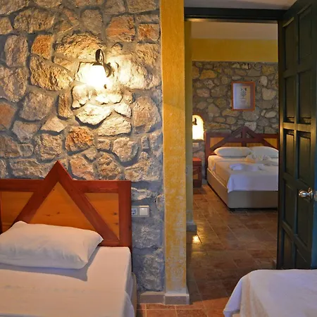 辛博拉奥露德尼兹海滩酒店