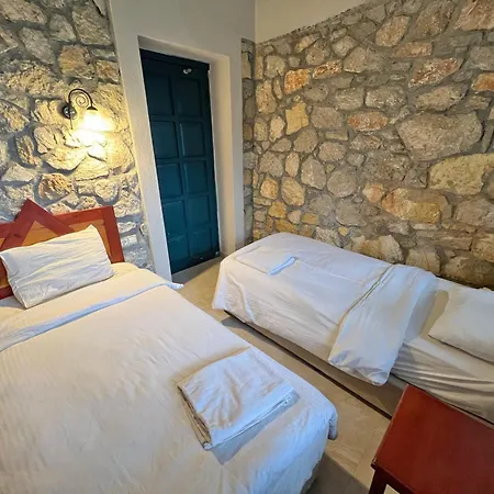 辛博拉奥露德尼兹海滩酒店 3* 厄吕代尼兹